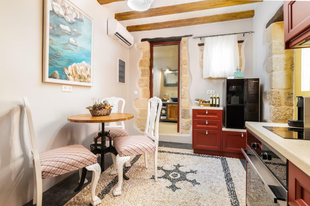 Villa Il Vecchio Cortile Rhodes City Exterior foto